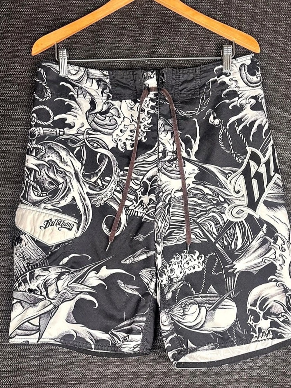 Billabong Men's Abstract Board Shorts in Black & White Like New
